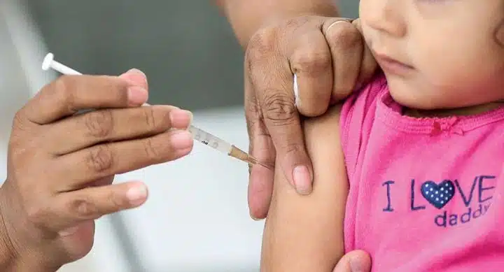 Brazil Child Vaccinated